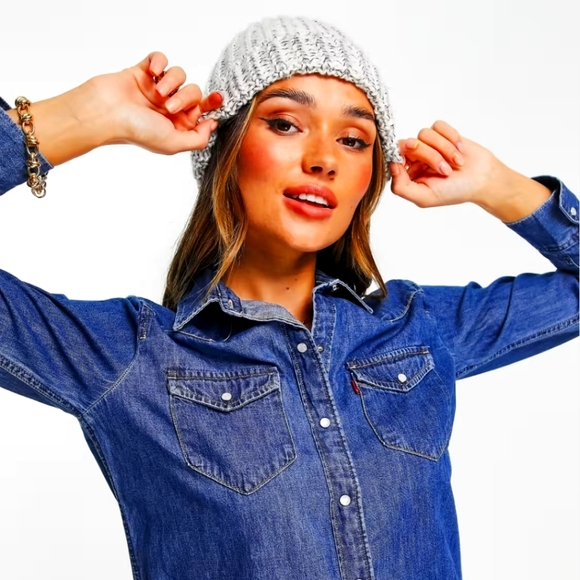 Levi's jean shirt - Picture 8 of 8